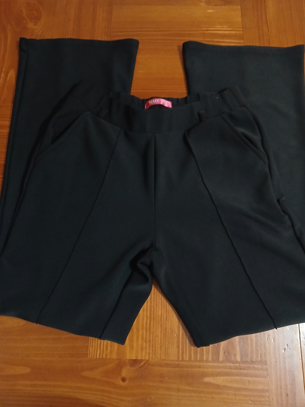 Black Wide-Leg Women's Pants